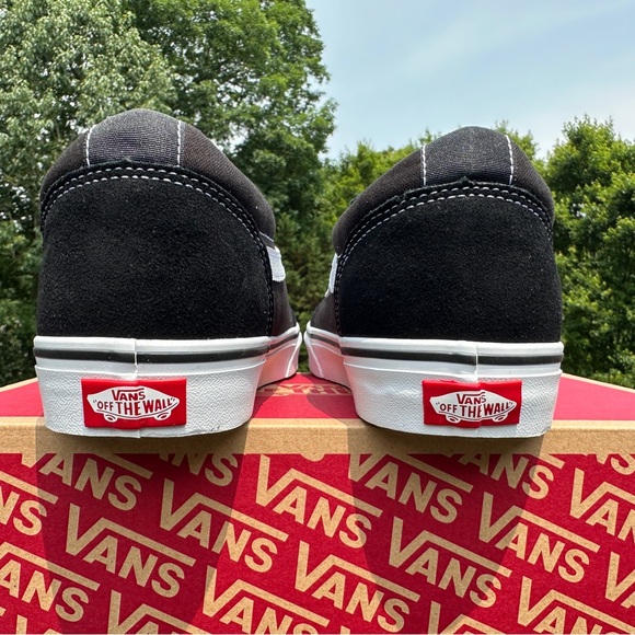 NEW Vans Ward Casual Sneakers Black White Retro Suede Canvas Mens 10 | 10.5 | 11 - Picture 5 of 8